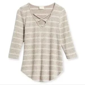 Long Sleeve Top with Crisscross Detail Neutral Gray Grey Quarter Sleeve Blouse L